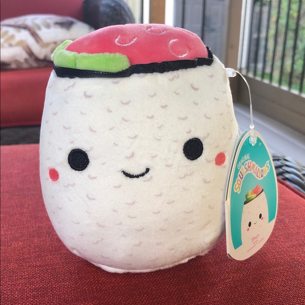 Squishmallows Shun Sushi Plush 5”